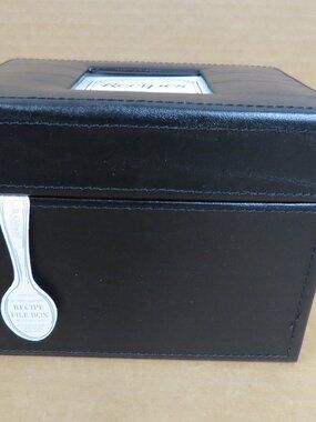 Black Leather INITIAL GOURMET Recipe Box With Dividers & Recipe Cards C.R.Gibson